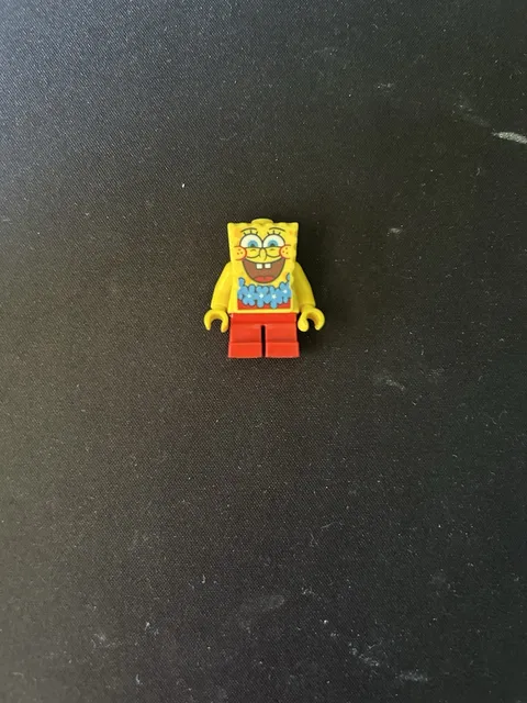 LEGO Sponge Bob Square Pants Sponge Bob Minifigure.