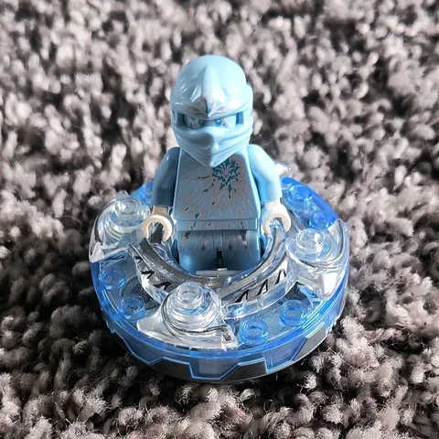 LEGO NINJAGO NRG Zane With Spinner