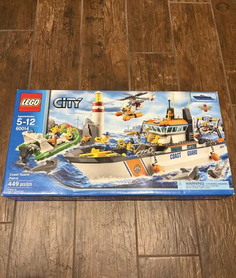 LEGO City original 2013 Coast Guard Patrol 60014 Complete Set never opened.