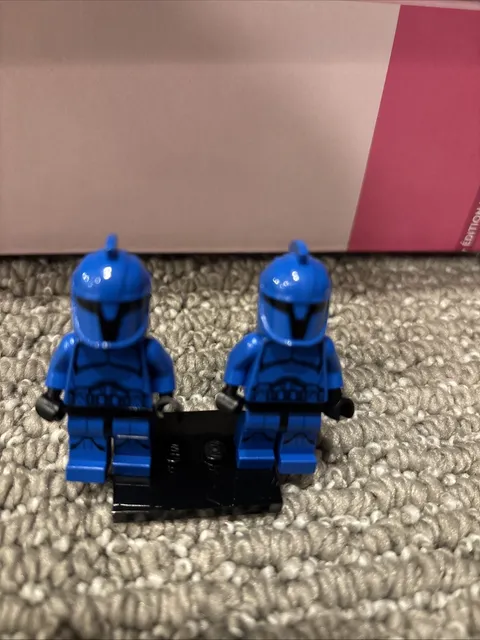 LEGO Star Wars Senate Commandos Lot of 2 Minifigures
