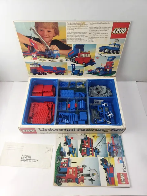 Vintage 1979 LEGO 733 Universal Building Set W/ Instructions and Box AS IS READ