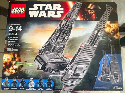 LEGO Star Wars 75104 Kylo Ren's Command Shuttle 1005 pcs Brick Separator