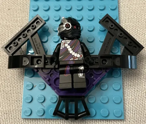 LEGO NINJAGO Minifigure Nindroid Drone with Bracket njo0084 70724