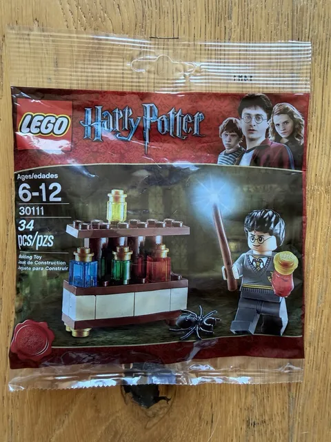 New Lego Harry Potter 30111 Harry Potions Lab Minifigure Sealed Bag