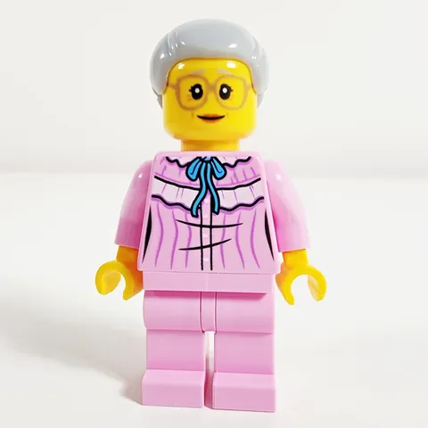 Lego Grandmother Minifigure Ideas 21315 Little Red Riding Hood idea041