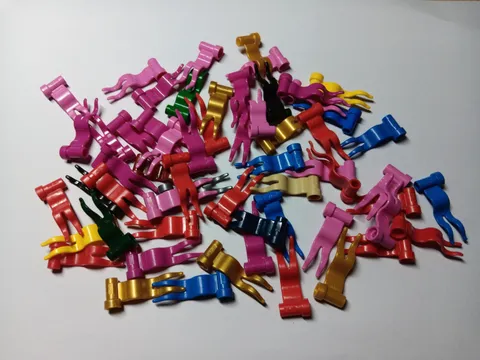 LEGO BULK LOT OF 58 WAVE FLAG 4X1 #4495 MIXED COLORS
