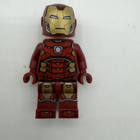 Lego Minifiture ironMan with Silver Hexagon on Chest sh612 Marvel