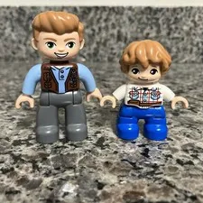 Lego Duplo Jurassic World Owen Grady + Gray Mitchell Figures Great Condition!