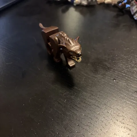LEGO The Hobbit Lord of The Rings Dark Brown Warg- no saddle