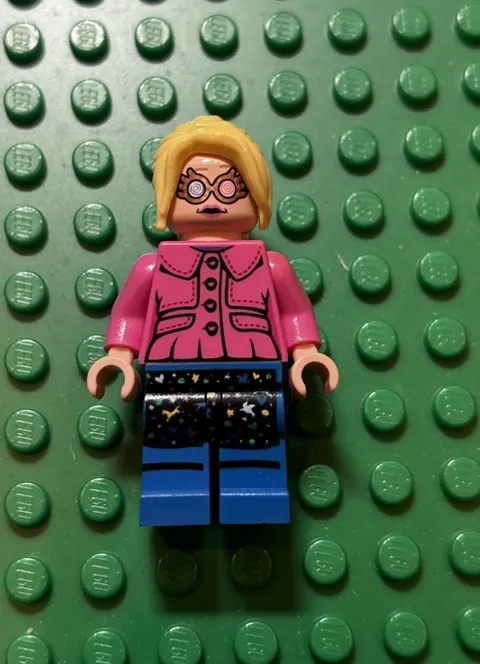LEGO minifigure Luna Lovegood hp103 Harry Potter 4841 Express Quibbler