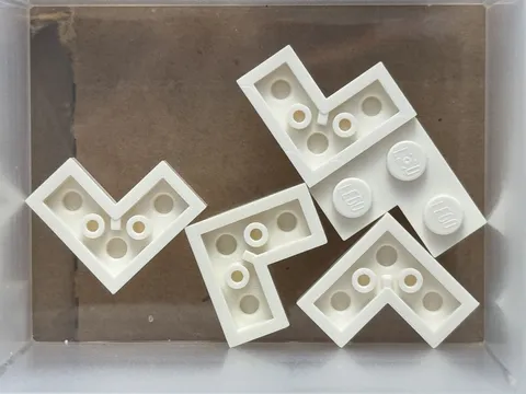 LEGO Parts - White Plate 2 x 2 Corner - No 2420 - QTY 5