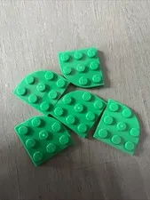 LEGO 30357 Green Plate, Round Corner 3x3 - 5 Pieces
