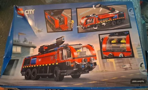 LEGO City: Airport Fire Truck  New Damaged Box (60499)