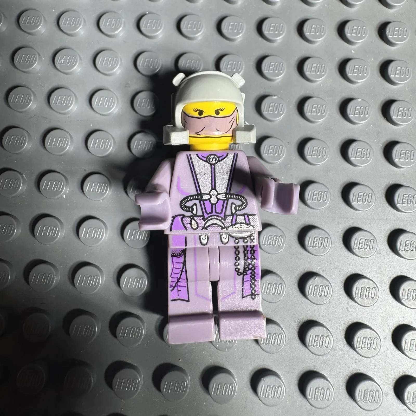LEGO sw0059 Zam Wesell Minifigure From Set 7133 (2002, Star Wars, Retired)