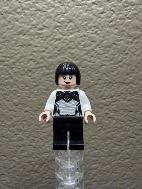 LEGO Marvel Super Heroes Shang-Chi  Xialing Minifigure sh706 from set 76177 D2