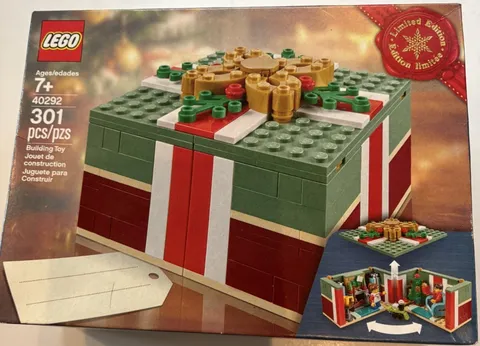 Lego 40292 - Christmas Gift Box - New in Never Opened Sealed Box