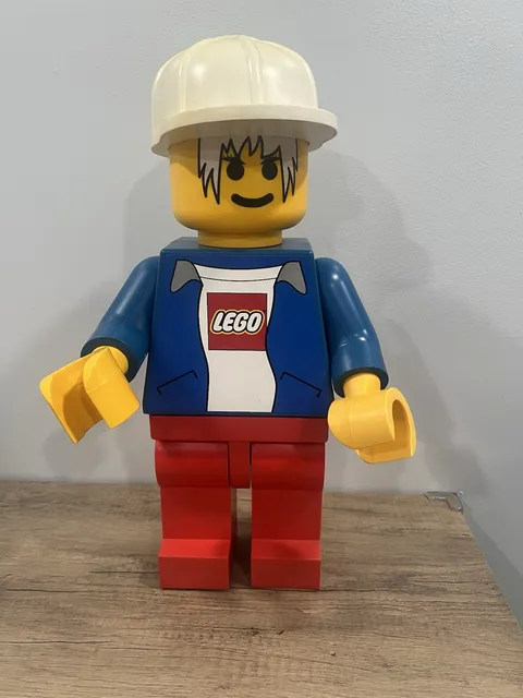 Lego Store Display Minifigure 19 inch, Rare, in Very Good Condition