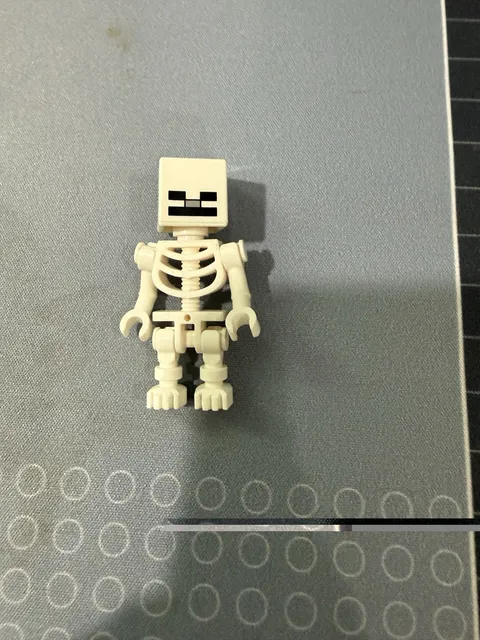 Lego Minifigure Skeleton, Minecraft min011 E27