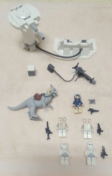 Lego Star Wars 7749 Echo Base Complete Set Parts Minifigures w Instructions