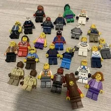 Lot Of 26  Lego Minifigures From Various Series