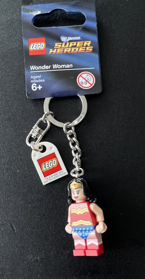 Lego Keychain DC Universe Super Heroes Wonder Woman (853433) Retired