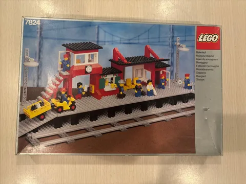 LEGO 7824 Train Station Building Seal Open Sealed Bags
