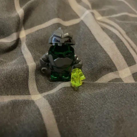 Lego Power Miners Rock Monster Boulderax Trans Green Minifigure pm001