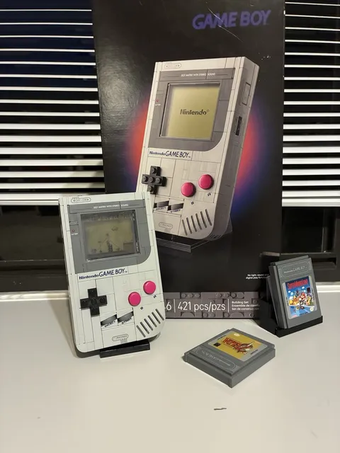 LEGO Game Boy 421-Piece Set w/ Box, Display Stand & 2 Game Cartridges