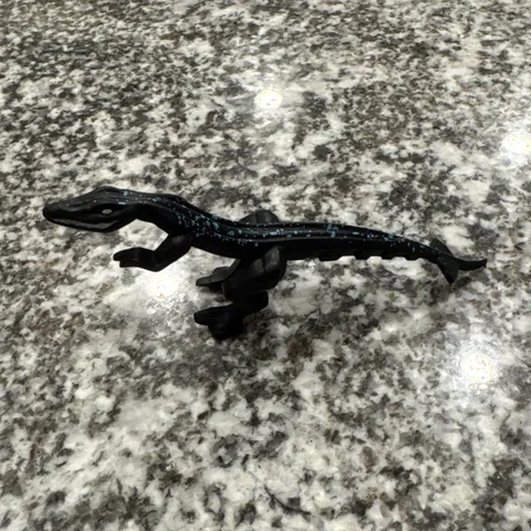 LEGO Dinosaur Mutant Lizard Raptor Black Figure Dino Attack