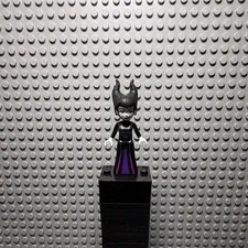 LEGO Maleficent Minifigure w/ Black Horned Headdress & Purple Dress dp046