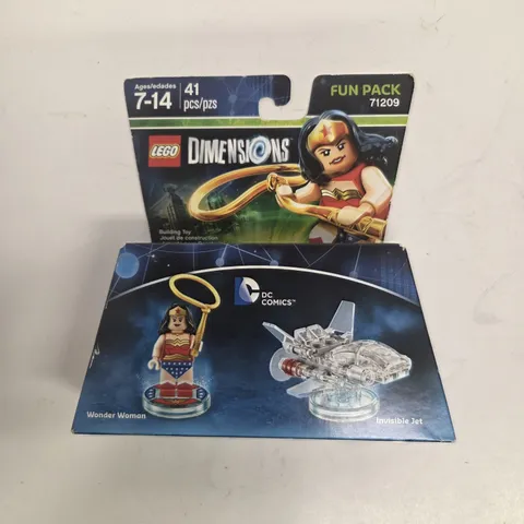 LEGO Fun Pack #71209 Wonder Woman & Invisible Jet- 3 in 1- 2015 Retired