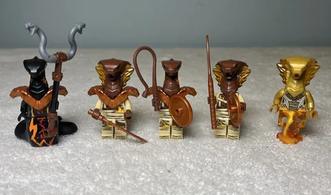 LEGO Ninjago Snake Minifigure Lot Char njo0541 Aspheera njo0540 Pyro Slayer MORE
