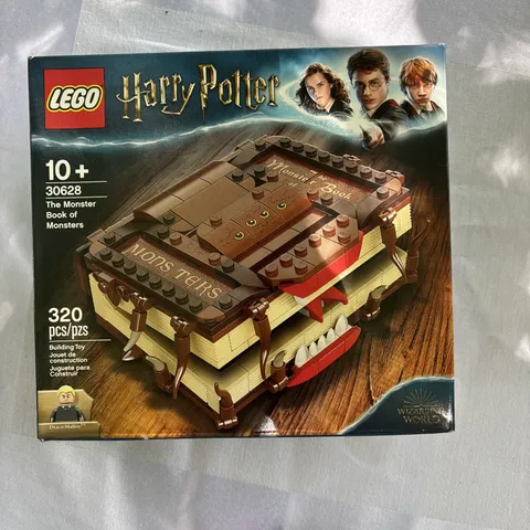 LEGO Harry Potter: The Monster Book of Monsters (30628)