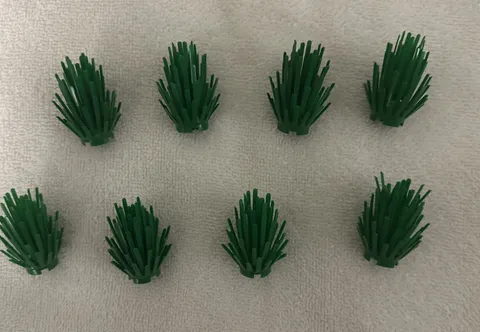 LEGO 6064 Green Plant Prickly Bush  Lot of 8