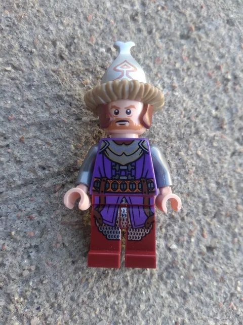 LEGO Lake-town Guard Minifigure The Hobbit 2013 Released 79013