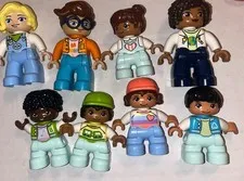 Lot of 8 Lego Duplo Figure