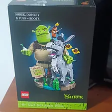 LEGO Shrek 72423 Shrek, Donkey & Puss in Boots Set 1403pcs 18+ Box 2024