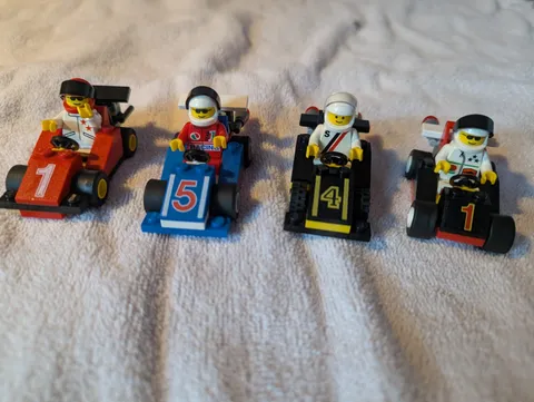 LEGO Classic Town Race Set Lot 2535-1 & 6436-1 Formula 1 Car & Go-Kart + Extras