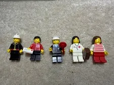 Lego 6301 Town Minifigs