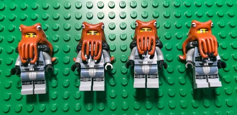 LEGO Ninjago Movie #71019 Shark Army Octopus Minifigure Loose builder x4