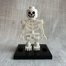 LEGO Skeleton Minifigure - gen019 (w/ Display Stand)