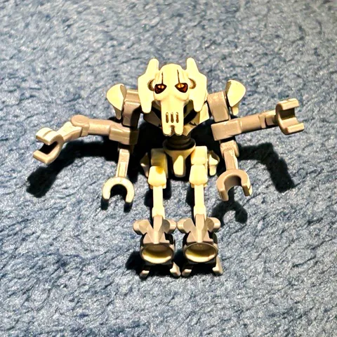 LEGO Star Wars General Grievous Minifigure Plastic Figure