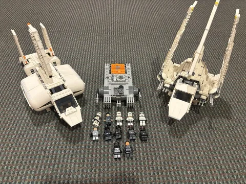 LEGO Star Wars Imperial Lot Ships Tank + 12 Minifigures Stormtroopers