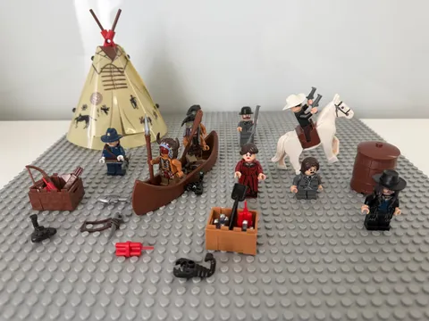 LEGO The Lone Ranger 9 Minifigues Lot of RARE Figures/Accessories 79111 79107