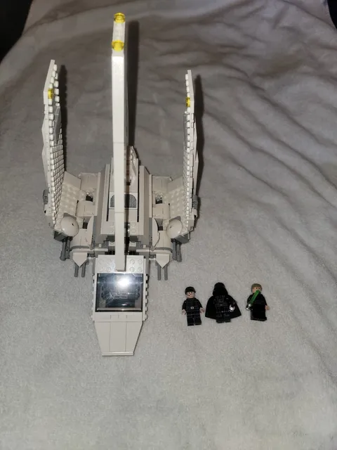 LEGO Star Wars Imperial Shuttle (75302) 100% Complete 