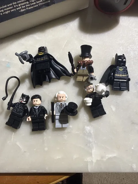 LEGO Batman Batcave Shadow Box 76252 MINIFIGURE LOT OF 7 AMAZING CONDITION