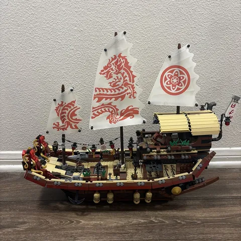 LEGO Ninjago Movie: Destiny's Bounty (70618) Used 95% complete - NO Minifigs