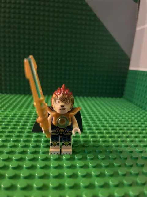 LEGO Legends Of Chima Laval Light Armor & Cape Minifigure LOC011