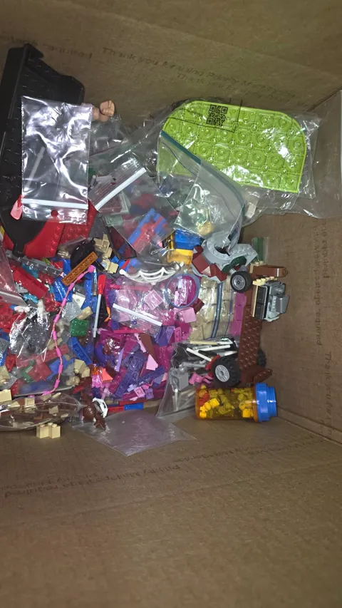 LEGO Bulk Lot Assorted Mixed Bricks Pieces & Parts Multicolor Plastic in Box