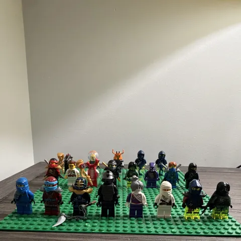 LEGO NINJAGO Ultra Rare Minifigures lot of 21 